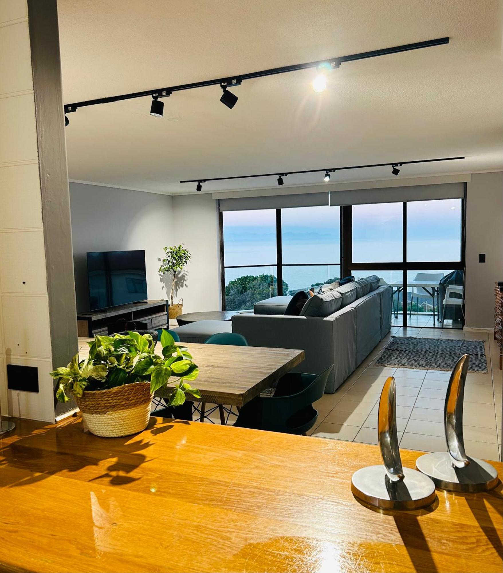 Ocean Views Plett Apartment Plettenberg Bay