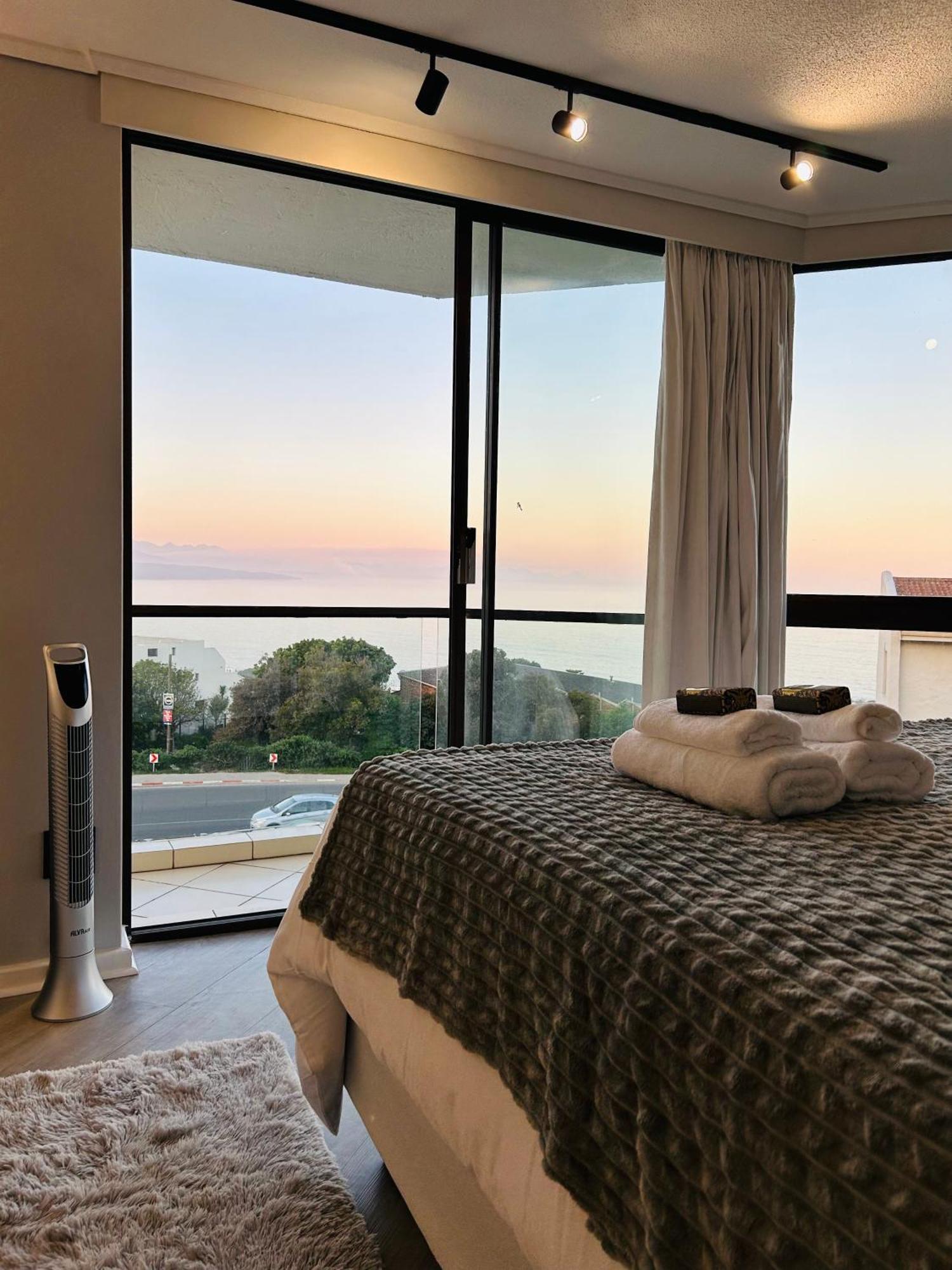 Ocean Views Plett Apartment *